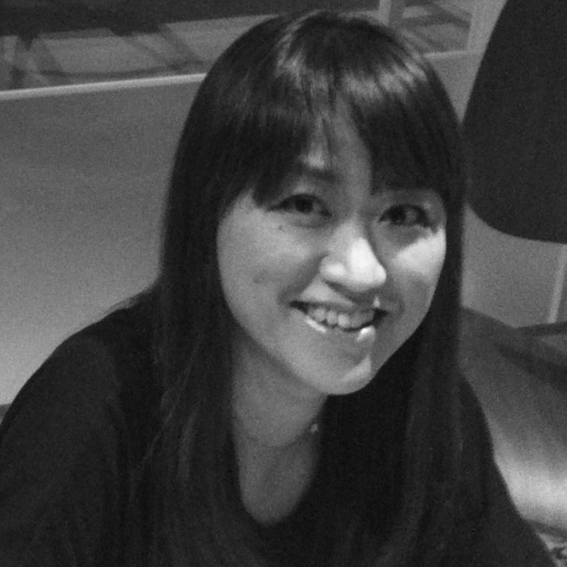 小林麻衣子