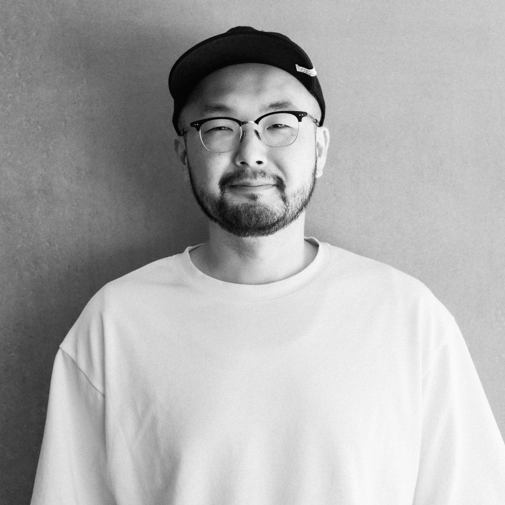 山根哲也